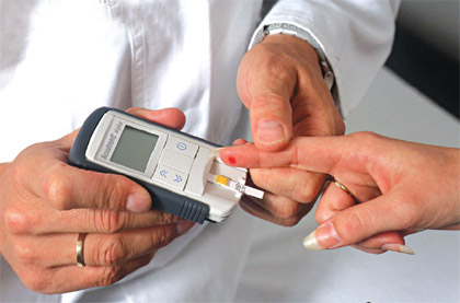 máy đo tiểu đường